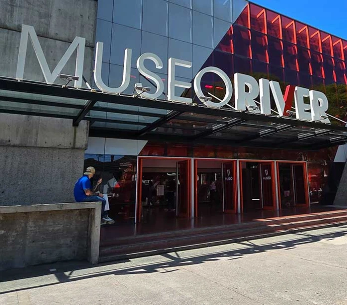 River museo básico x4